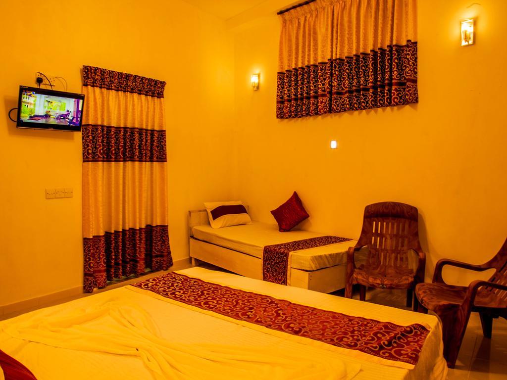 Gt Homes Peradeniya Extérieur photo